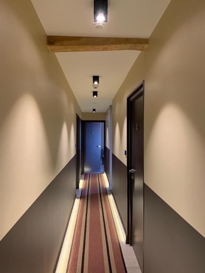 Km 41 Hotel Chaumont-sur-Tharonne Eksteriør billede