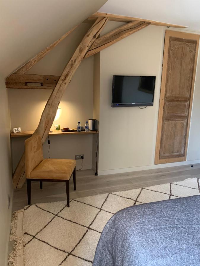 Km 41 Hotel Chaumont-sur-Tharonne Eksteriør billede