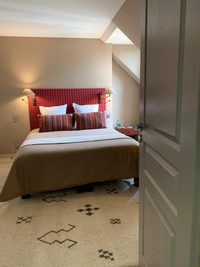 Km 41 Hotel Chaumont-sur-Tharonne Eksteriør billede